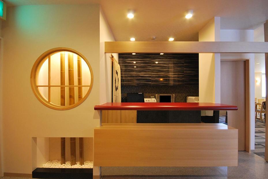 Park Hotel Pinza Ichinomiya Buitenkant foto