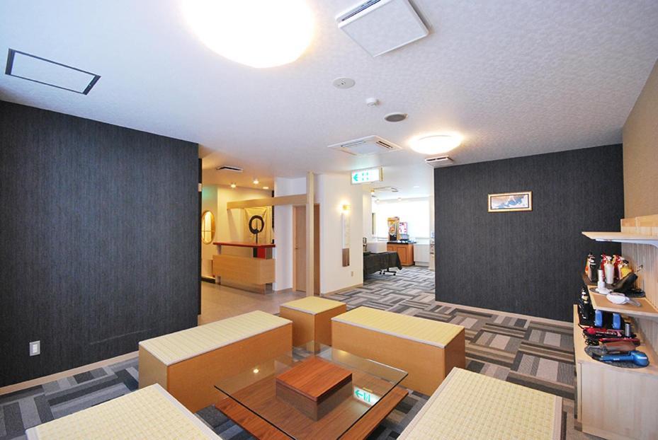Park Hotel Pinza Ichinomiya Buitenkant foto